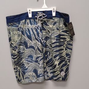 NWT Drift Seven Seas Nomad Board Shorts. Size 36
